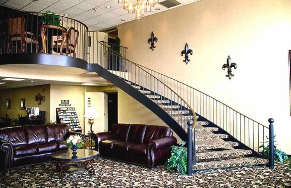 Gold Vault Inn Radcliff Экстерьер фото